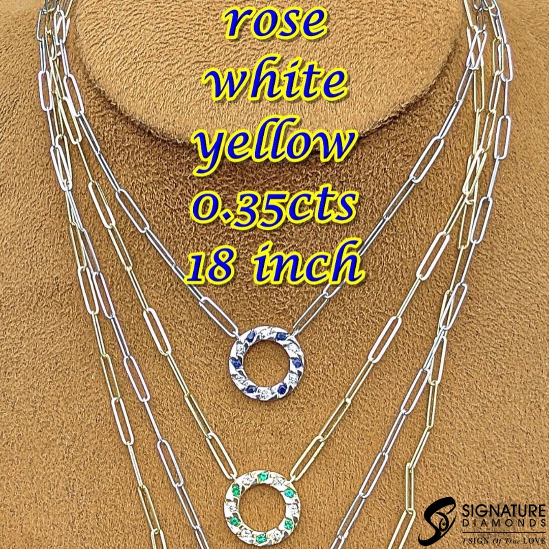 Enhance your appearance with a paperclip necklace. 

#SignatureDiamonds #Knoxville #Tennessee #WestTownMall #Chain #Necklaces #Whitegold #Stylish #Fashion #Gemstone #GemstoneNecklace #Paperclipnecklace