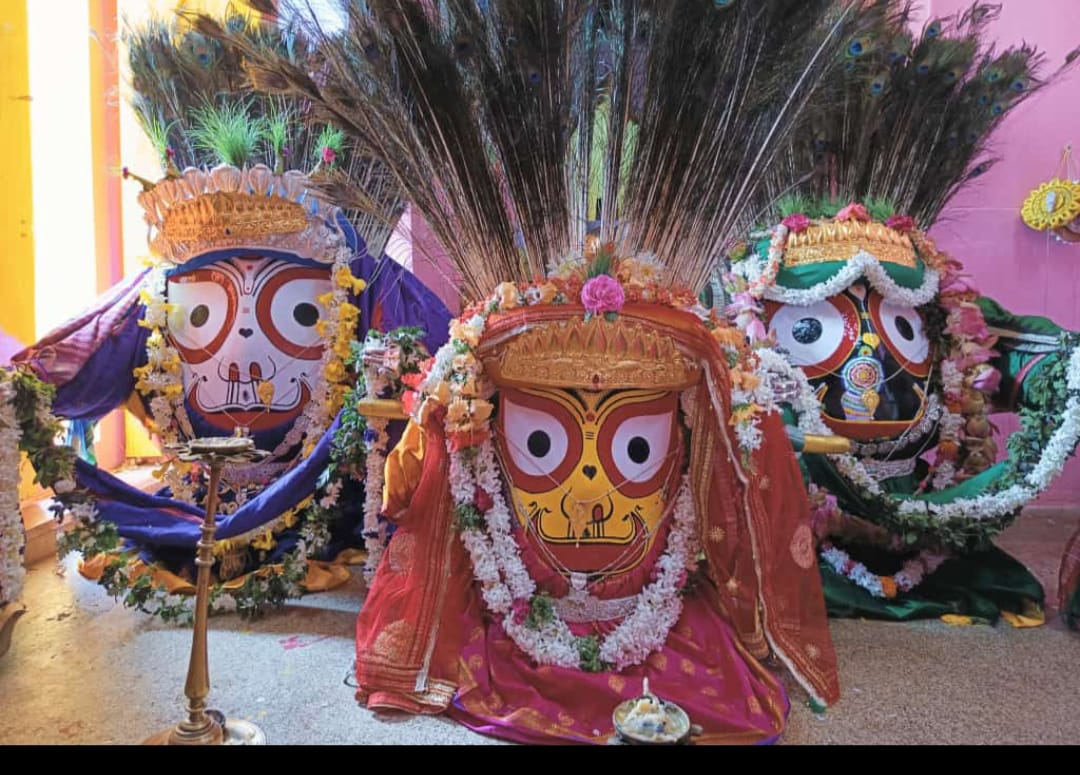 20.06.2023 ତାରିଖ ଦିନ କାଶୀପୁରରେ ପବିତ୍ର ରଥଯାତ୍ରା ସୁରୁଖୁରୁ ରେ ପାଳିତ ହୋଇଥିଲା।ଏଥିରେ ତହସିଲଦାର ଶ୍ରୀ ବିଶ୍ଵ ବିଶ୍ରୂତ ତ୍ରିପାଠୀ Magistrate duty ସୂଚାରୁ ରୂପେ ପାଳନ କରିଥିଲେ