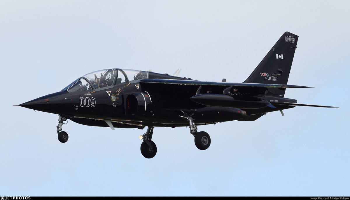 AboveEDXW's tweet image. #TONIC2: Top Aces Inc (#Dassault-Breguet Dornier Alpha Jet • C-GVTA) 
15.9 km out at 30050 ft - heading N with 637.3 km/h. 
jetphotos.com/photo/keyword/…
1725 • 08:40:50
#GWT #EDXW #adsb