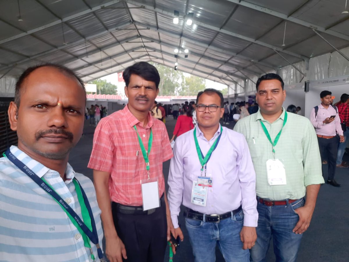 BSNLKOTA143761's tweet image. Once again BSNL Kota team proved and provided internet connectivity at 45 locations  within short notice period to successfully launch Rajasthan Kota Mega Job Fair 2023
#BSNL 
#RajasthanKotaMegaJobFair2023