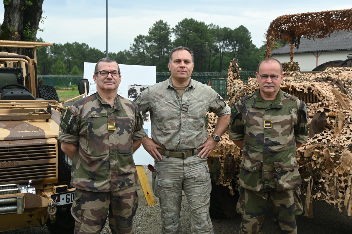 ConsSoff's tweet photo. Les conseillers étaient en visite au 13 la semaine dernière
Très belle visite et très bien accueilli par les sous officiers https://t.co/dYGfKBmP3V