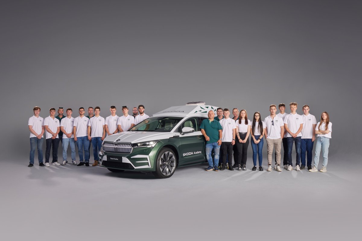 skodaautonews's tweet photo. When the #Skoda Student Car meets #LetsExplore, magic happens! Presenting the 9th unique creation from the Škoda Vocational School's traditional project - the #SkodaRoadiaq. What do you think?
Explore more in the press kit ➡️ https://t.co/hPJO8PXfcv https://t.co/yMtGhC7v7u