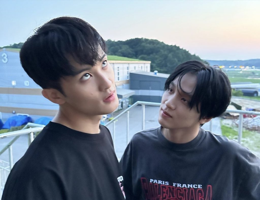 คู่เค้า                                             คู่เรา