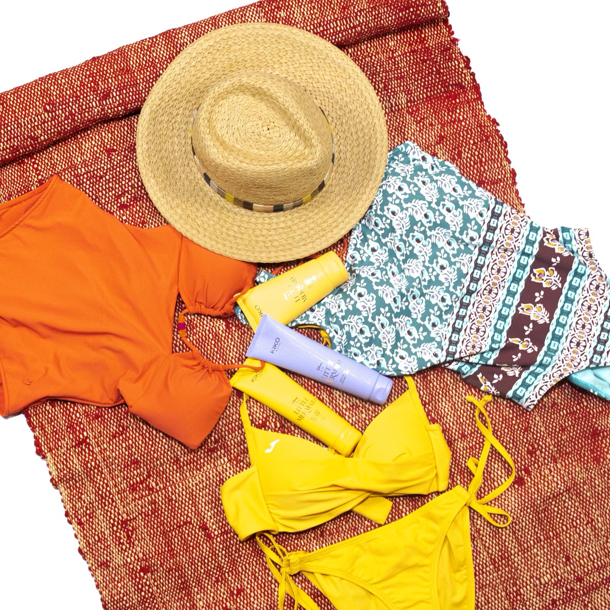 Coruna_Style's tweet image. No sabemos cuál será tu plan este verano pero seguro que en nuestros #ExtraDescuentos encuentras el look perfecto para disfrutarlo 👉 ow.ly/UqYt50OVumA 

#ElOutletdeGalicia