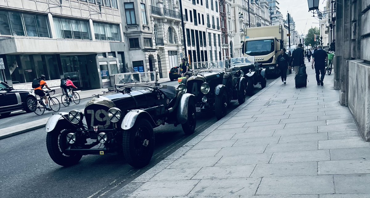 Julia Lo Bue-Said OBE tweet media