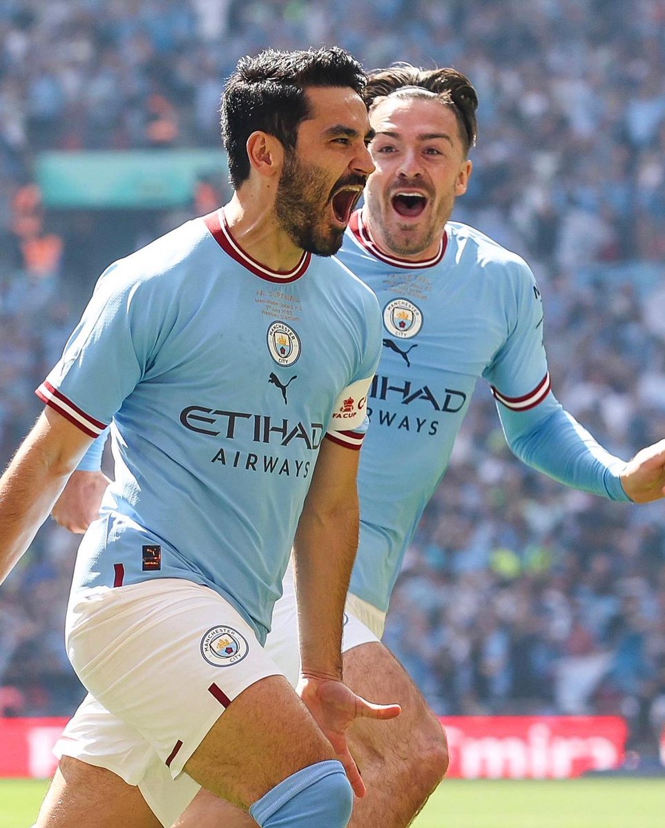 JackGrealish's tweet photo. An unbelievable player and more importantly an even greater person. Thank you for all the great memories Gundo! You’ve gave me so many brother 💙 all the best to you and your family on your new chapter legend 💙⚽️ @IlkayGuendogan https://t.co/yeWwTuoD7E