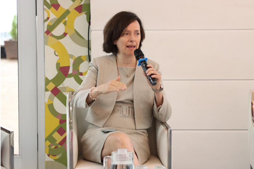 WCD_Kenya's tweet photo. On #sustainability challenges, Karina Funk noted that since we are all part of the problem, we all need to be part of the solution. We can add opportunities to be more creative and add capital to the long-term targets. #ESG https://t.co/JUBzQ8FEia
