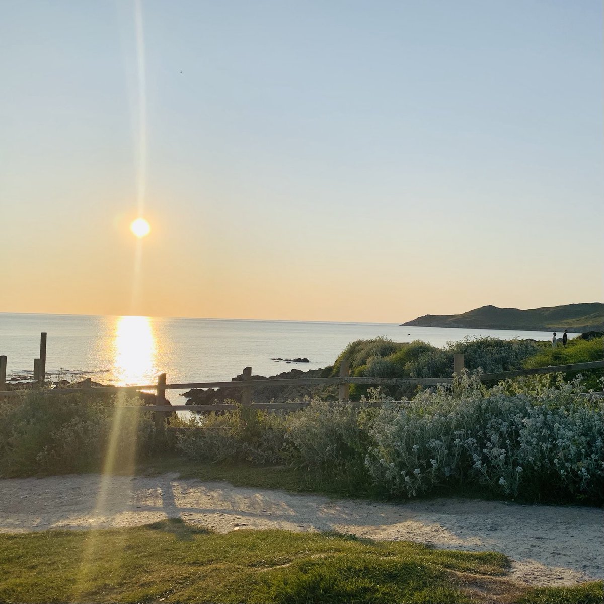 helenpgarlick's tweet photo. Day 180. Last swim in the sea for me at #Combesgate beach yesterday before we head off to London and then Bristol to carry the #BatonofHope on Sunday. Missing you already. #Woolacombe #Mortehoe #NorthDevon #LoveDevon #SWCoastalPath #SaltPath https://t.co/b40Fh2IZug