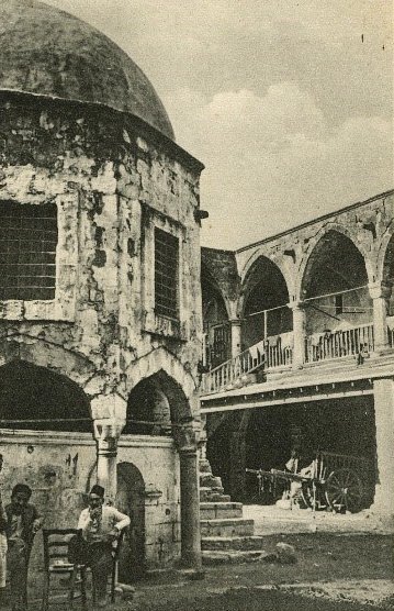 cvar_severis's tweet image. #DidYouKnow - BUYUK KHAN
In north #Nicosia is a big imposing building, the Buyuk Khan, or Great Inn. One of the 1st constructions erected by the #Ottomans in 1572... Read more bit.ly/46lqnqt

Supported by @opapcyprus &amp;amp; @EEANorwayGrants 
#cyprus #buyukkhan #History #blog