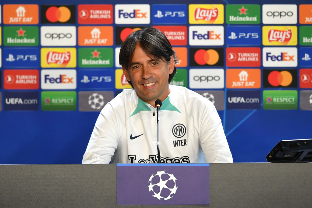 L'Inter è ad un passo dalla qualificazione al nuovo Mondiale per Club Fifa che scatta nel 2025. Montepremi: 2,5 miliardi, 32 finaliste. 8 gruppi da 4 squadre, le prime 2 passano ai quarti. 

Le europee saranno 12: le 4 vincenti delle ultime Champions (Chelsea, Real e City già