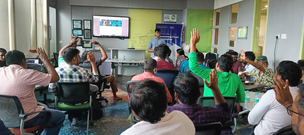 SecureKloudTech's tweet image. We&apos;re thrilled to be hosting the Lunch &amp;amp; Learn session by #SecureKloudTechnologies &amp;amp; @awscloud at IITMs HTIC MedTech Incubator. The event is in full swing, and we&apos;re witnessing valuable insights being shared by our esteemed speakers.

#startups  #CloudComputing