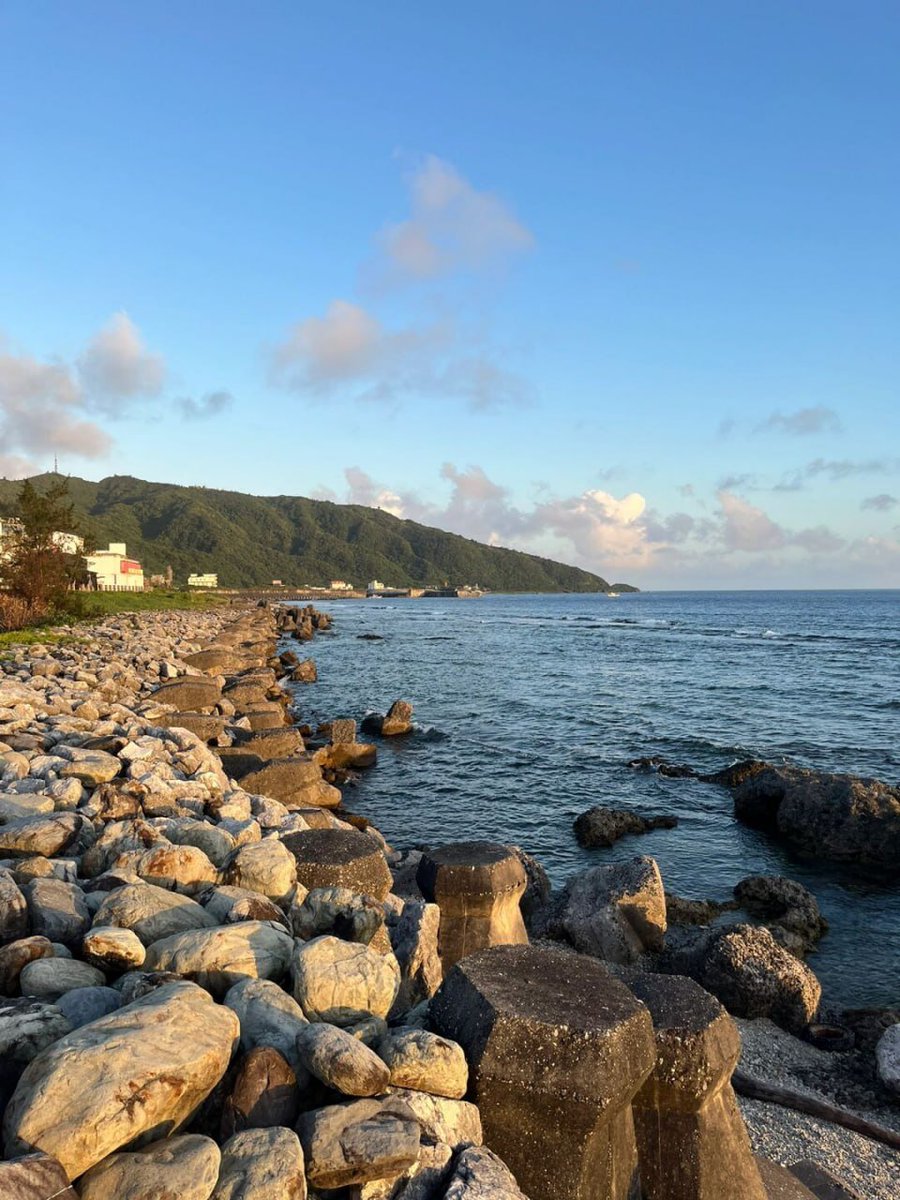 Adhere to the dream, chase the glory