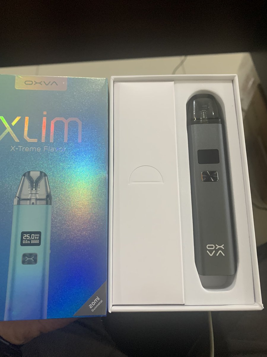 Diandra Isvandiar tweet media