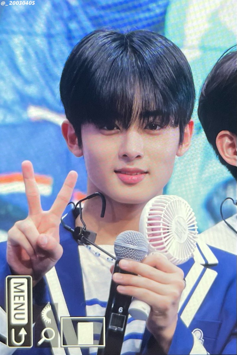 230627 프리뷰
💙🤍
#유나이트 #YOUNITE #홍원호 #우노 #WOONO