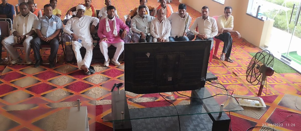 RameshGupta0252's tweet photo. #मेरा_बूथ_सबसे_मजबूत
 माननीय प्रधानमंत्री ज�� का लाखों कार्यकर्ताओं से  वर्चुअल संवाद 27 जून 2023 
मंडल सदरपुर के ��ार्यक्रम में मुख्य अतिथि के रूप में उपस्थित रहा
💥भाजपा कार्यकर्ता के लिए देश हित सर्वोपरि
@BJP4India@JPNadda@myogiadityanath @nitin_gadkari @BJP4UP https://t.co/dQdQqIdNTR