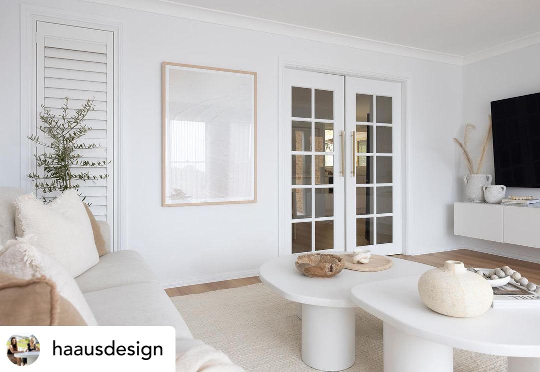 𝐈𝐧𝐭𝐫𝐨𝐝𝐮𝐜𝐢𝐧𝐠 𝐒𝐜𝐚𝐧𝐝𝐢 𝐋𝐮𝐱𝐞  👋

haausdesign on Instagram have opted for the LIN10 doors from our Joinery Internal range. 

We can guarantee you'll love coming home to a house like this! 

🌐 humedoors.com.au/ranges/interna…