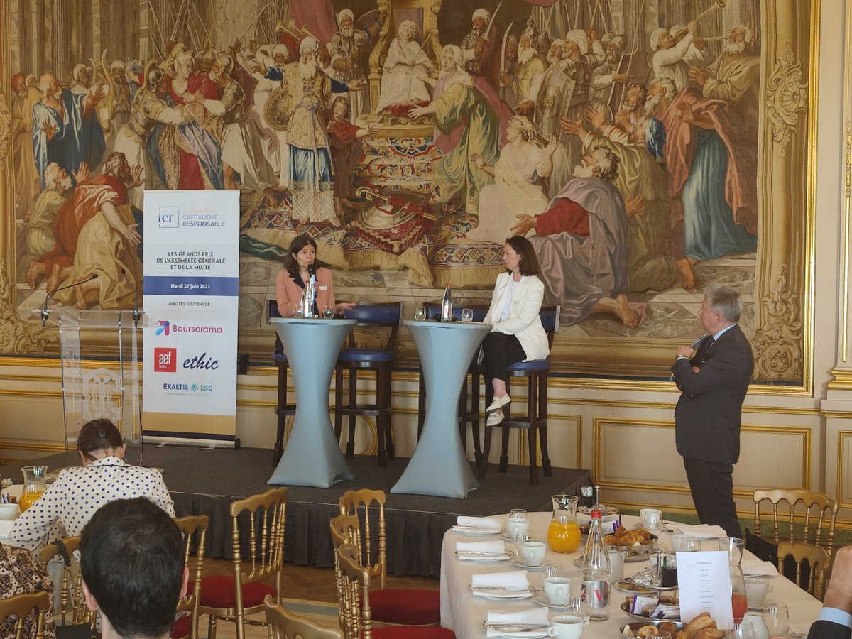 ÉVÉNEMENT | 🏆 Félicitations à <a href="/Legrand/">Legrand</a>, représenté par Bénédicte Bahier, qui remporte le Grand Prix de la #Mixité &amp; de l’ #Inclusion, remis par <a href="/RixainMP/">Marie-Pierre Rixain</a>. Le groupe se distingue par l'intégration de ce thème à sa feuille de route #RSE, la valorisation de ses réseaux internes...