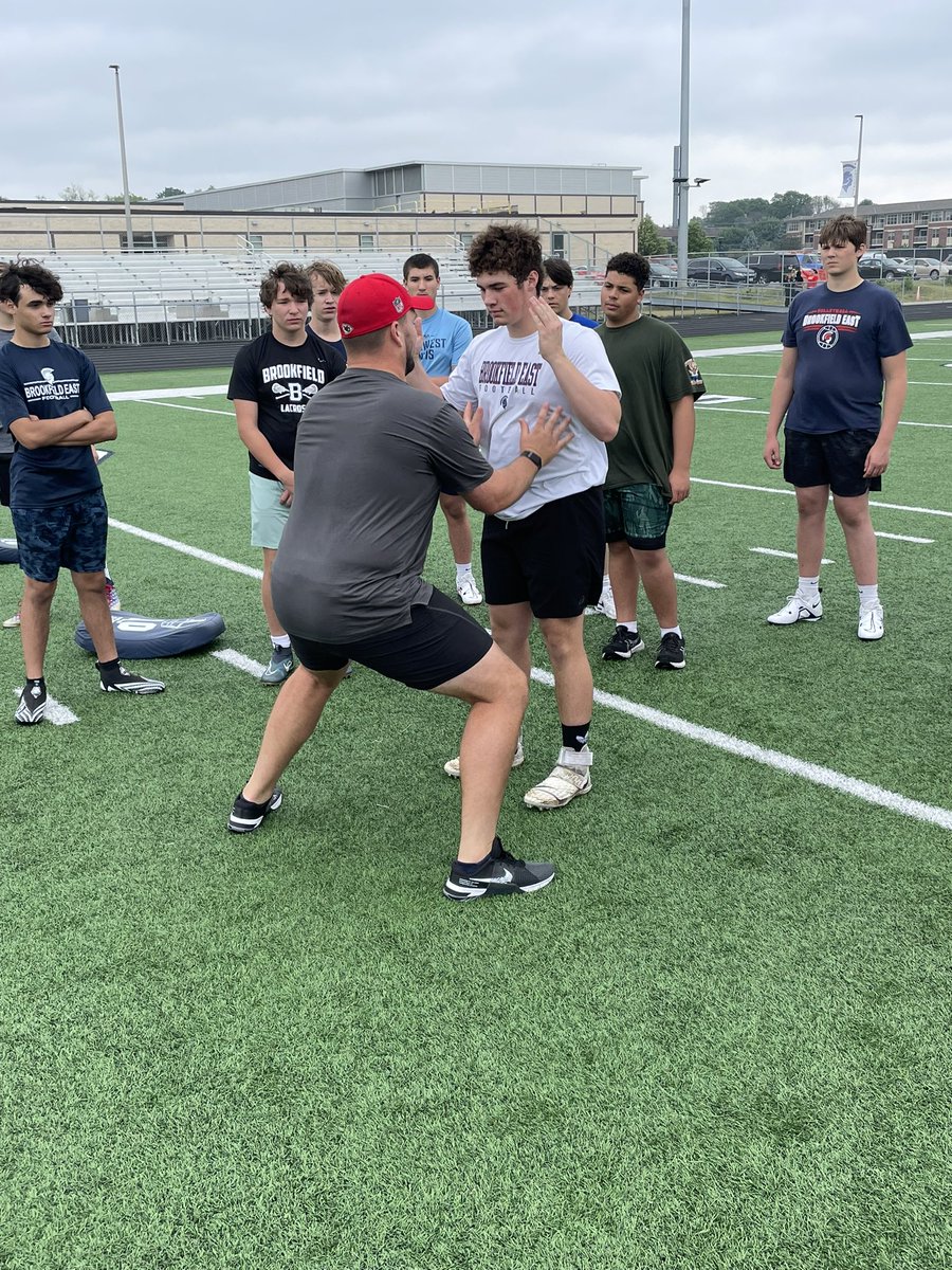 B'East Football tweet media