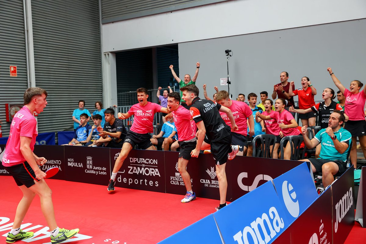Irunero (@irunero) on Twitter photo #IRUNEROLABURREAN | 🥇 🏓 Leka Eneak emaitza arrakastatsuak lortu ditu Espainiako Mahai Tenis Txapelketan <a href="/lekaenea/">antonio viniegra</a>
✍️Hona hemen txapelketak emandakoaren laburpena:
irunero.eus/leka-eneak-ema… #IRUNEROLABURREAN | 🥇 🏓 Leka Eneak emaitza arrakastatsuak lortu ditu Espainiako Mahai Tenis Txapelketan <a href="/lekaenea/">antonio viniegra</a>
✍️Hona hemen txapelketak emandakoaren laburpena:
irunero.eus/leka-eneak-ema…