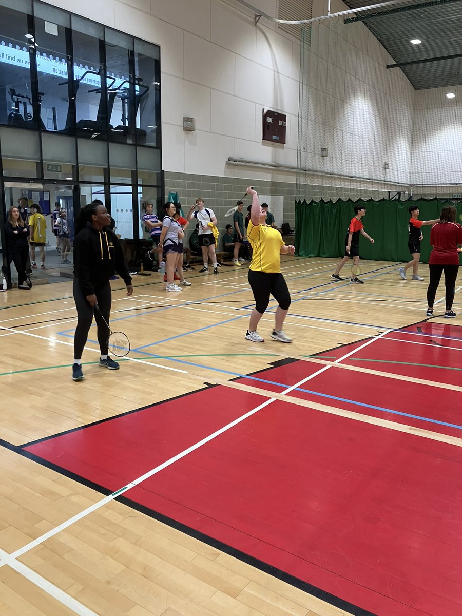 CollingwoodHouse tweet media