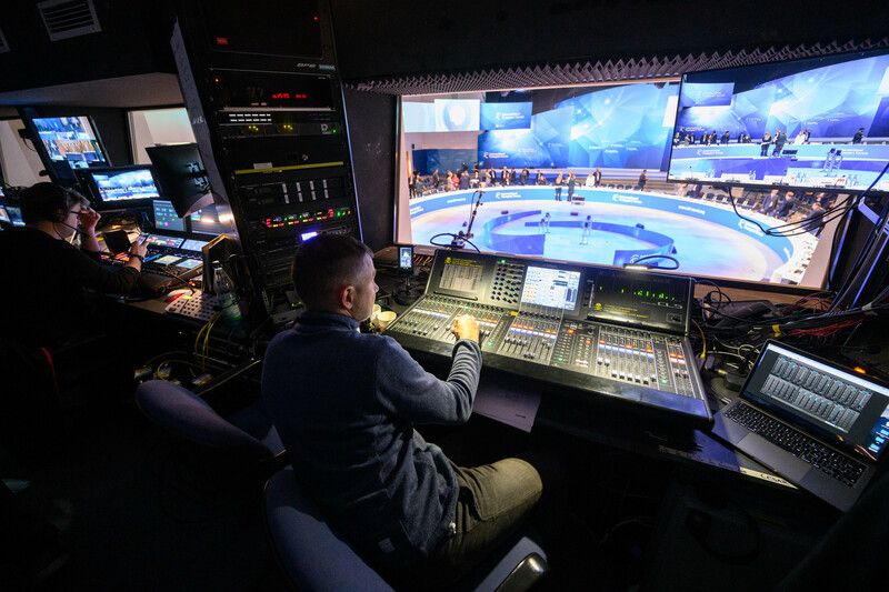 ERBEN_Languages's tweet image. It was a great honour to provide simultaneous interpretation at the world’s largest gathering of transport ministers, with more than 60 countries reflecting on the role of transport enabling sustainable economies. 🌎
#1nt #multilingualism #InternationalRelations #diplomacy