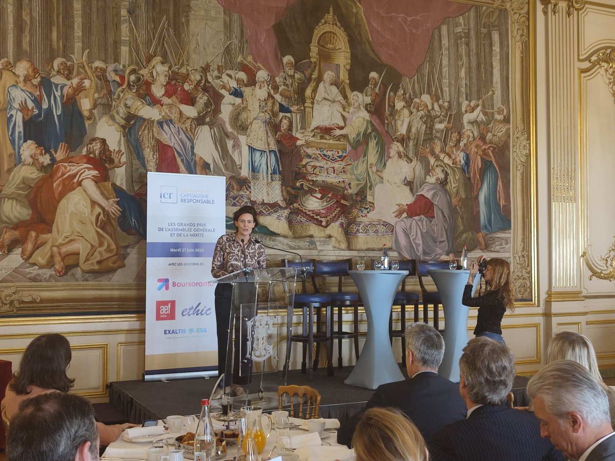 ÉVÉNEMENT | Rachel Barré présente la bonne pratique de <a href="/LOrealGroupe/">L'Oréal Groupe</a> en matière de Transition Environnementale Socialement Responsable : le Fonds L’Oréal pour la Régénération de la Nature, qui vise à soutenir des projets de restauration d’habitats naturels. #RSE #ESG