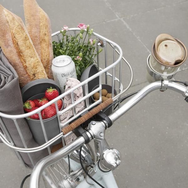 wonyhttps's tweet image. ⋆·˚ ༘ * hi i’m elena. let’s be friends! 
new to #booktwt and looking for interactive moots!

⋆ 16, she/her
⋆ fav genres : romance &amp;amp; fantasy
⋆ fav tropes : enemies to lovers, love at first sight &amp;amp; fake dating 
— #booktwt, #kpoptwt, #studytwt 

♡/⟳to spread and be moots!