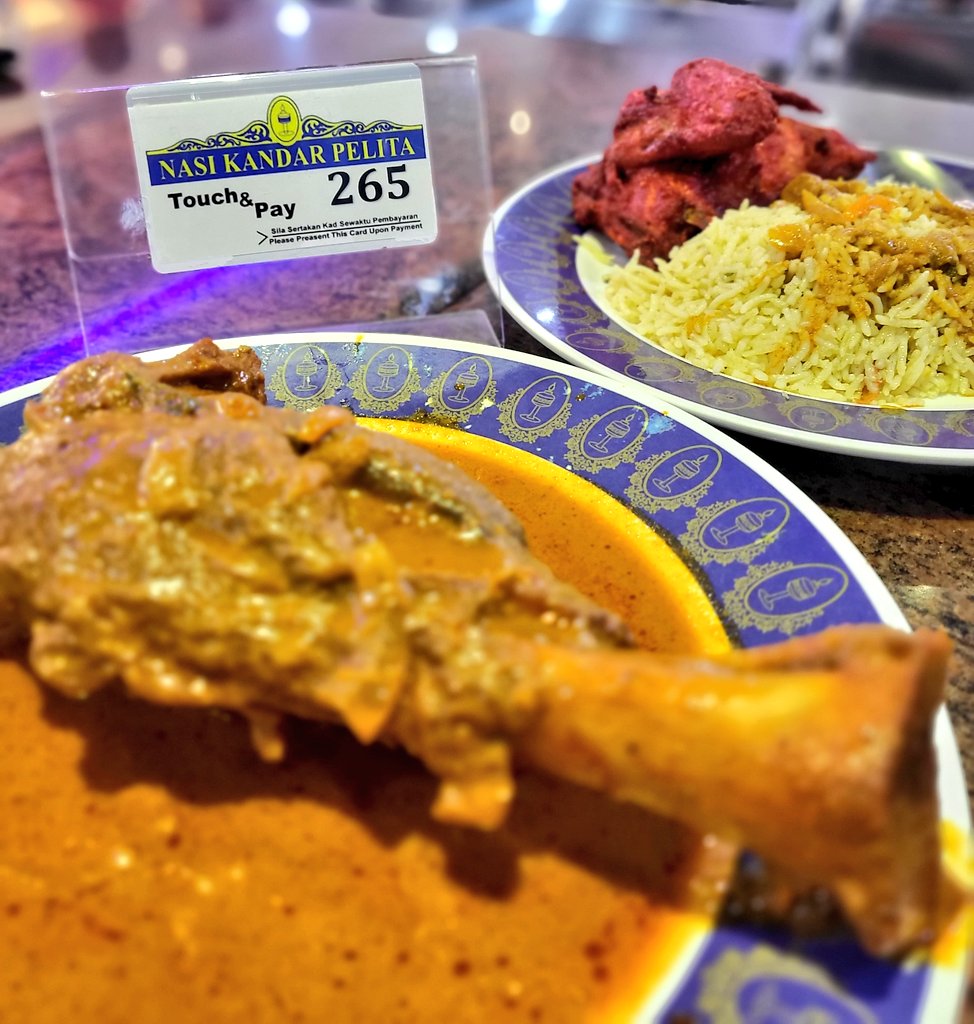 Saya diundang raja Arab Saudi untuk makan Nasi Kandar di Kuala Lumpur..