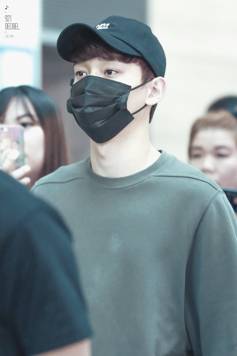 170609 ICN 출발 ㅎㅎ
#CHEN #김종대 #종대 #첸 #JONGDAE