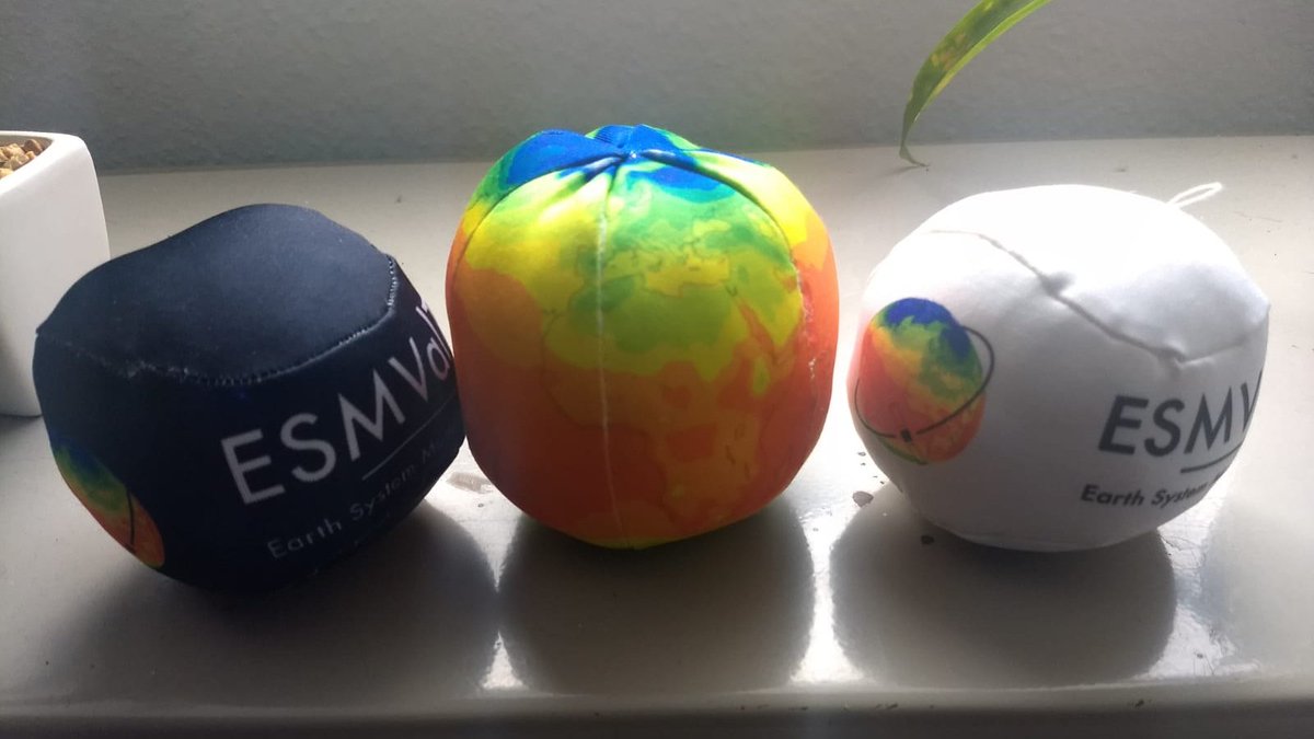 ESMValTool's tweet photo. Some really great #ESMValTool stressballs (#Hackysack) made for this weeks meeting by our very own Tina. #AcademicArtsAndCrafts #ClimateCrafts #SoftwareSewing #Stitchcraft https://t.co/81dxm8mZ54