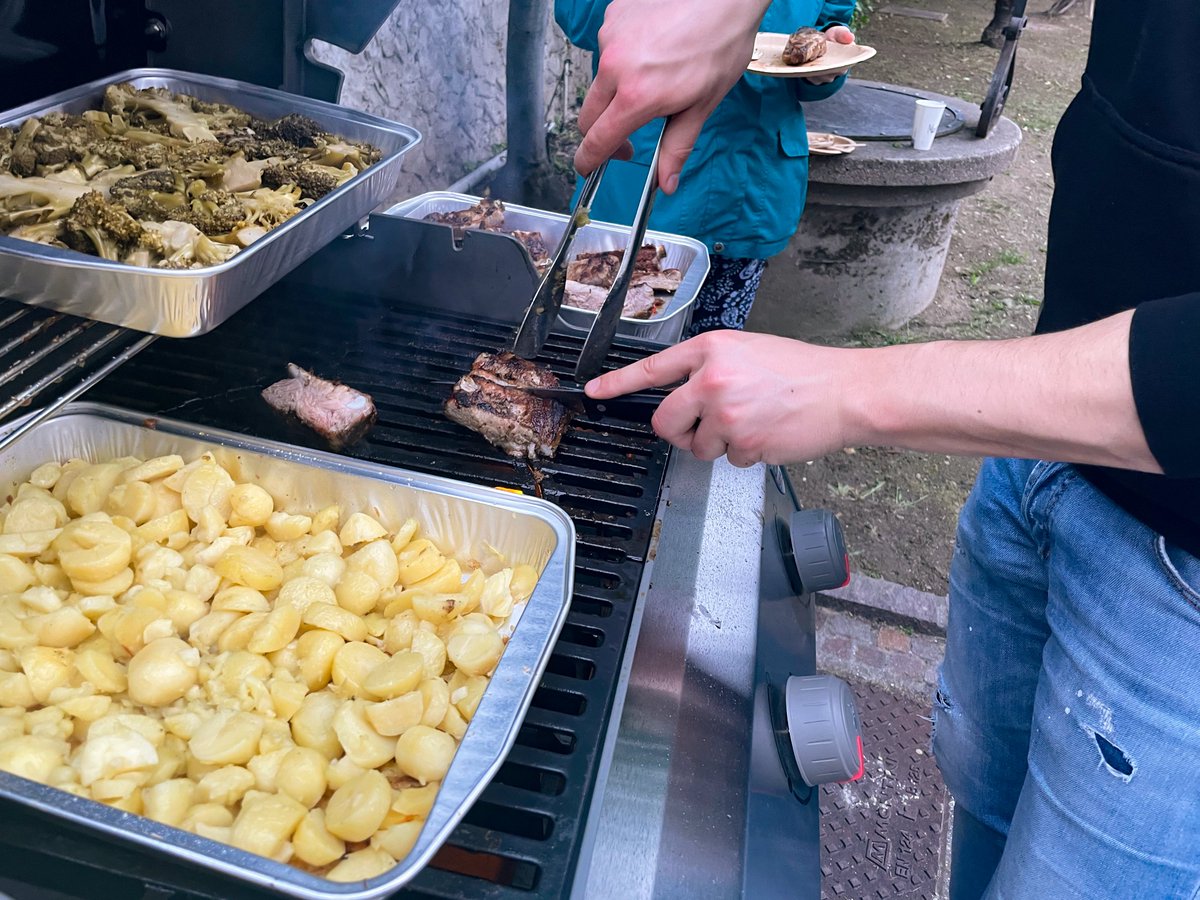 NewtwenTech's tweet photo. Here's to our incredible team, our extended family, and the thrilling adventures that lie ahead! Let's continue to inspire, support, and empower one another as we create a future that surpasses our wildest dreams. 🚀👏
#weareourpeople #newtwen #family #teamwork  #StartupLife #BBQ https://t.co/hbvqvA1cff