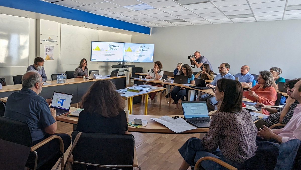 Mardi 27/06 Anne Rousselet-Pimont, Vice Présidente Bibliothèque et Science Ouverte <a href="/SorbonneParis1/">Université Paris 1 Panthéon-Sorbonne</a> et Ronan Ludot-Vlasak, Vice Président recherche et relations institutionnelles <a href="/Sorbonne_Nvelle/">Université Sorbonne Nouvelle</a>
ouvrent la deuxième journée de la Semaine des données   👉🏻
univ-paris3.fr/semaine-des-do…