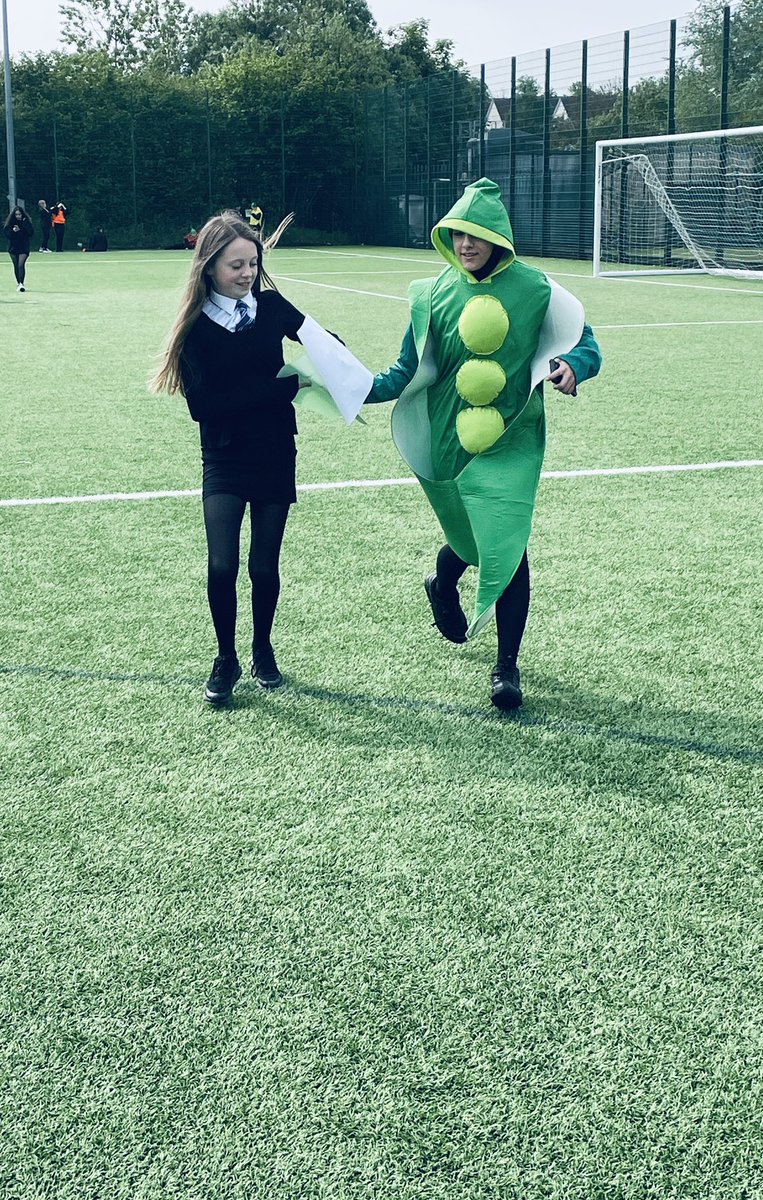 Miss Miller tweet media