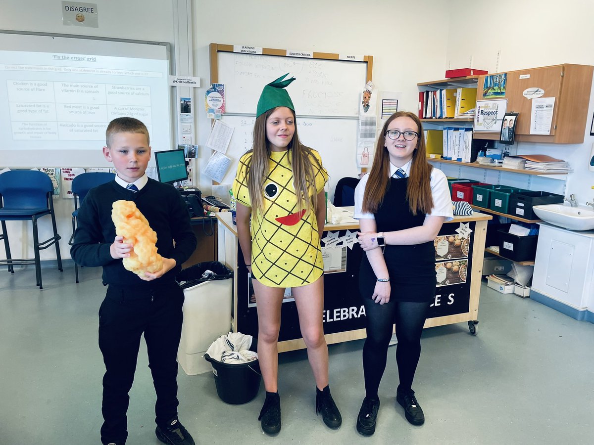 Miss Miller tweet media