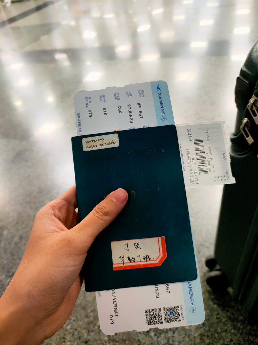 FanybagusW's tweet photo. ✈❤ https://t.co/l9vD4hmq9R