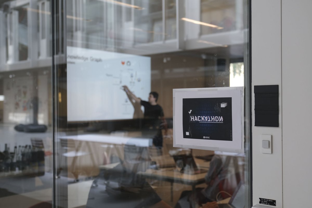 Swiss Data Science Center tweet media