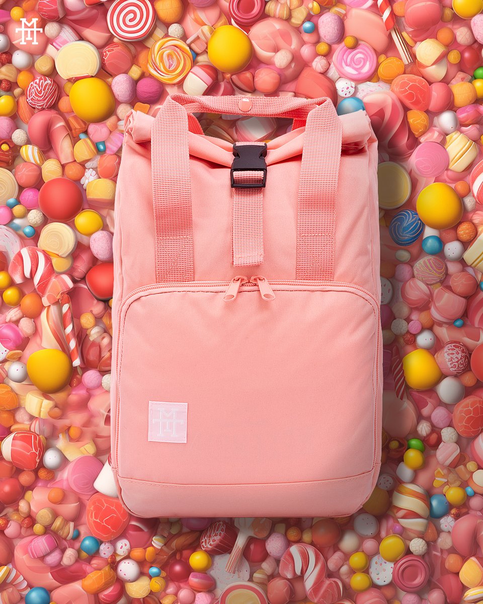 manufaktur13's tweet image. Du suchst nach einem Partner der dir immer treu bleibt? Versuch's doch mal mit einem unserer Mini Roll-Tops! Jetzt in 5 verschiedenen Farben im Shop und auf allen Plattformen erhältlich. ❤

#Manufaktur13 #M13 #MiniBackPack #rolltop #Rucksack #festivalsommer