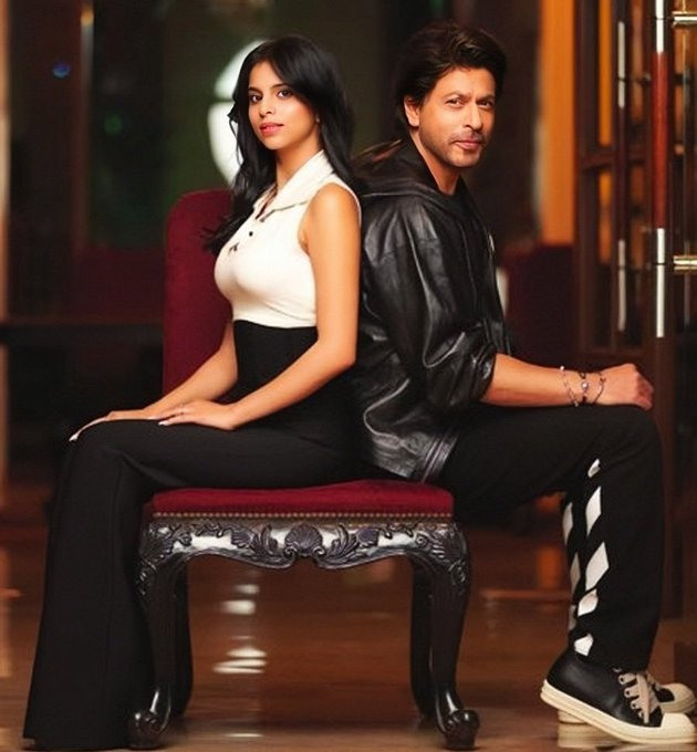 SstarNation's tweet image. #Bollywood: #Kahaani and #Badla fame @sujoy_g
to direct @iamsrk and #SuhanaKhan’s upcoming action thriller &amp;amp; film will be produced by #SiddhantAnand &amp;amp; @RedChilliesEnt Filming begins by the end of 2023!
#SujoyGhosh #RedChilliesEntertainment #SuhanaKhan #SRK #ShahRukhKhan
