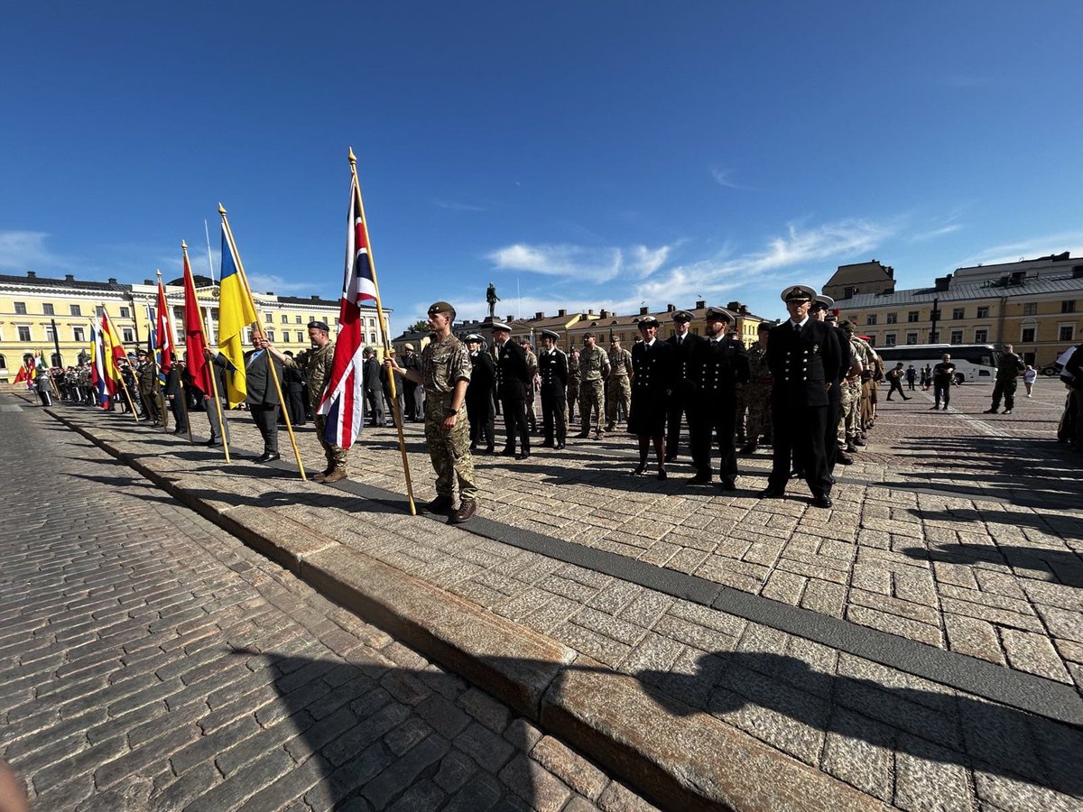 4 PWRR representing the UK contingent at this morning’s Interallied Confederation or Reserve Officers Patrols’ Competition in Helsinki this morning!!!!