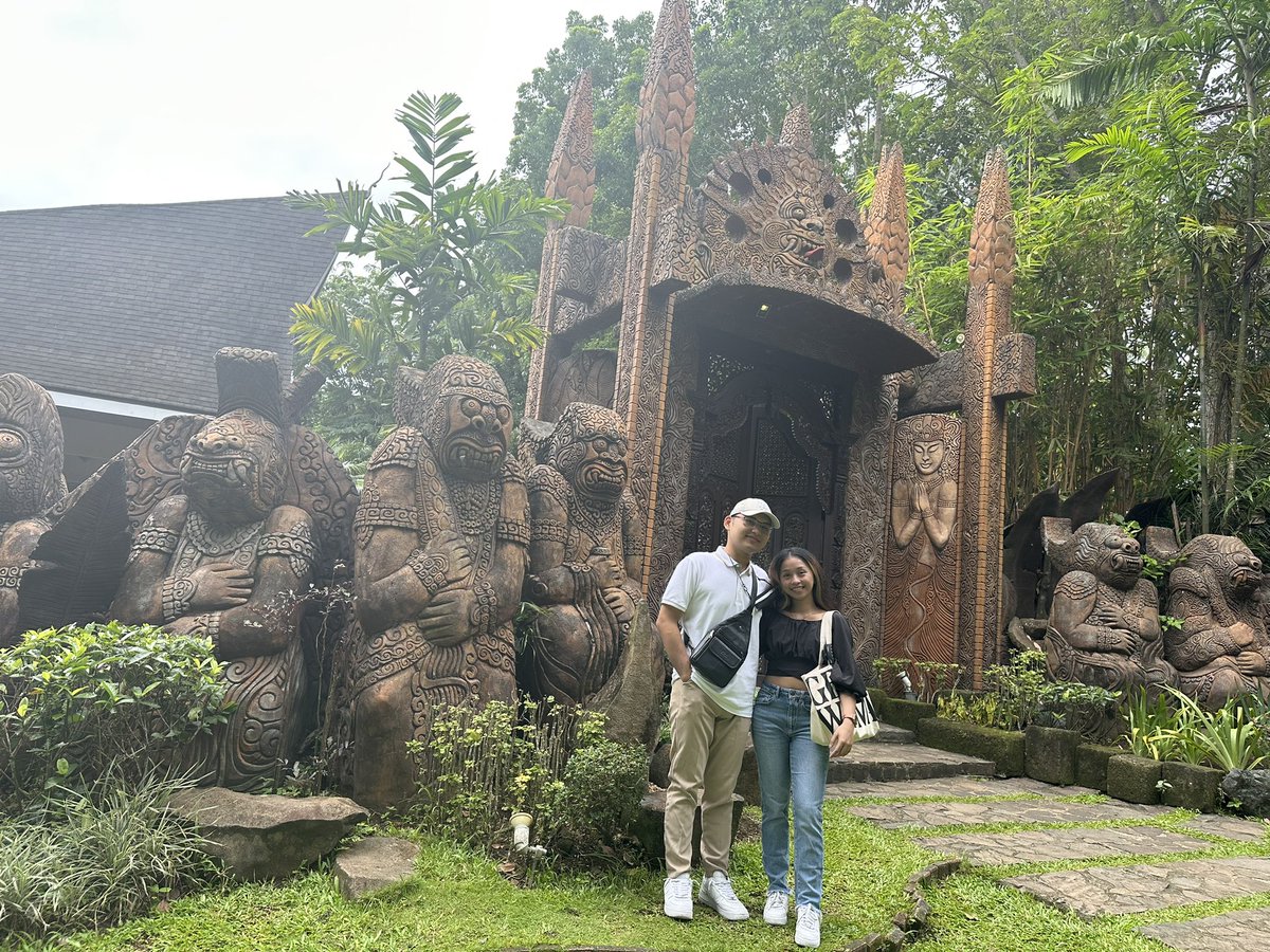 Meineeerd's tweet photo. Late appreciation post para po sa aking mahal. Thank you for making my day special ❤️ I LOVE YOU 😘🙊🙈 https://t.co/xpFAaiqf20