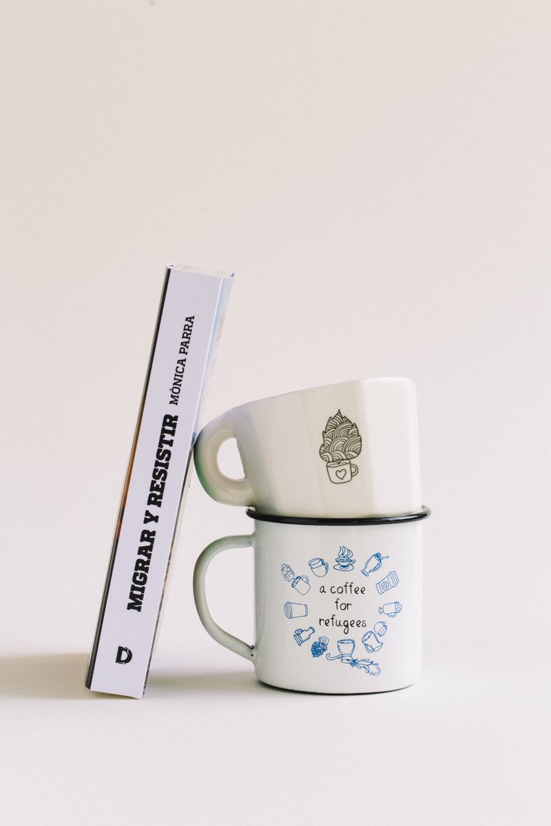 Miles de cafés virtuales viajan por el mundo.
Comparte tu #CaféVirtual donde quieras y cuando quieras.
¡Tienes 9 colores para elegir!
Nosotras lo convertiremos en ayuda ⛑️
 👉 comparteuncafe.org ☕❤️
👉comparteuncafe.org/tienda
#DreamersLoveCoffee ☕🌍