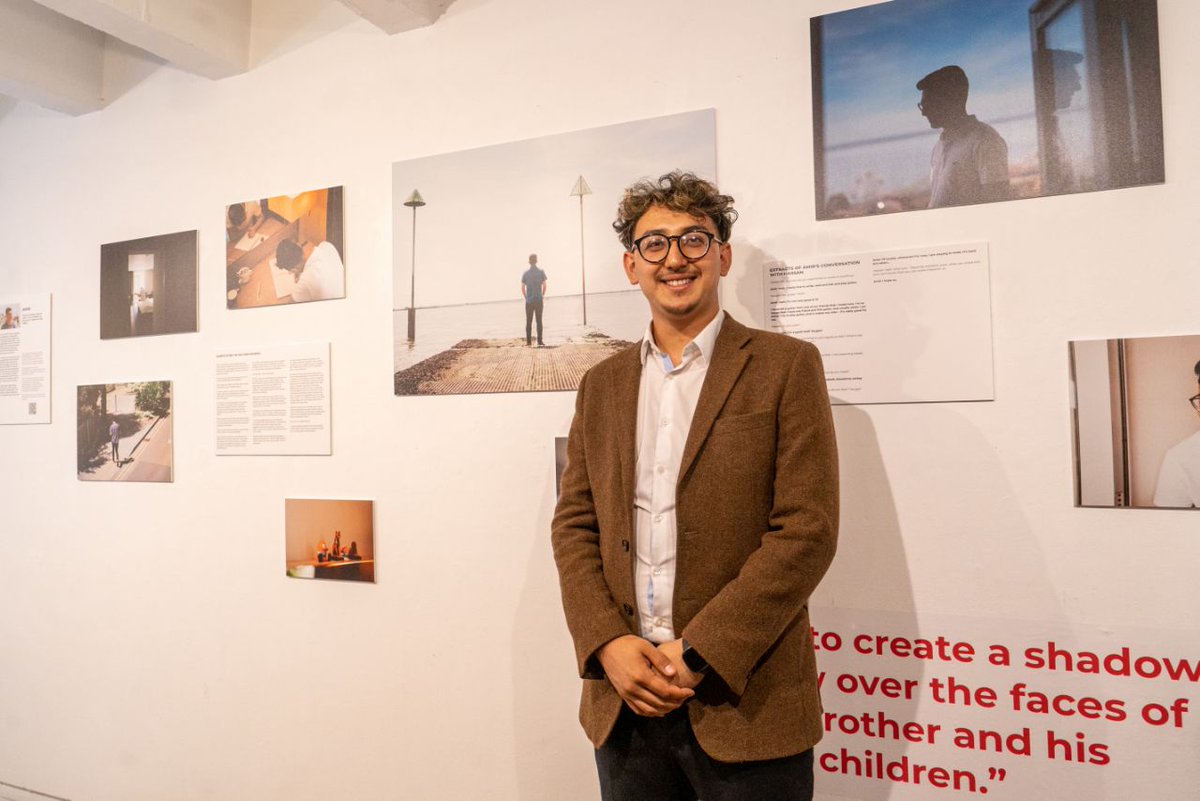 GoodChanceCal's tweet photo. He shared his journey with the world; the strength, support and sense of humour needed to start anew.

“All these photos in this exhibition talk about immigration stories that connect people together. Thanks to Comic Relief for giving me a chance to tell my story.” - Amir 🧡 https://t.co/ynJEOnMJ3h