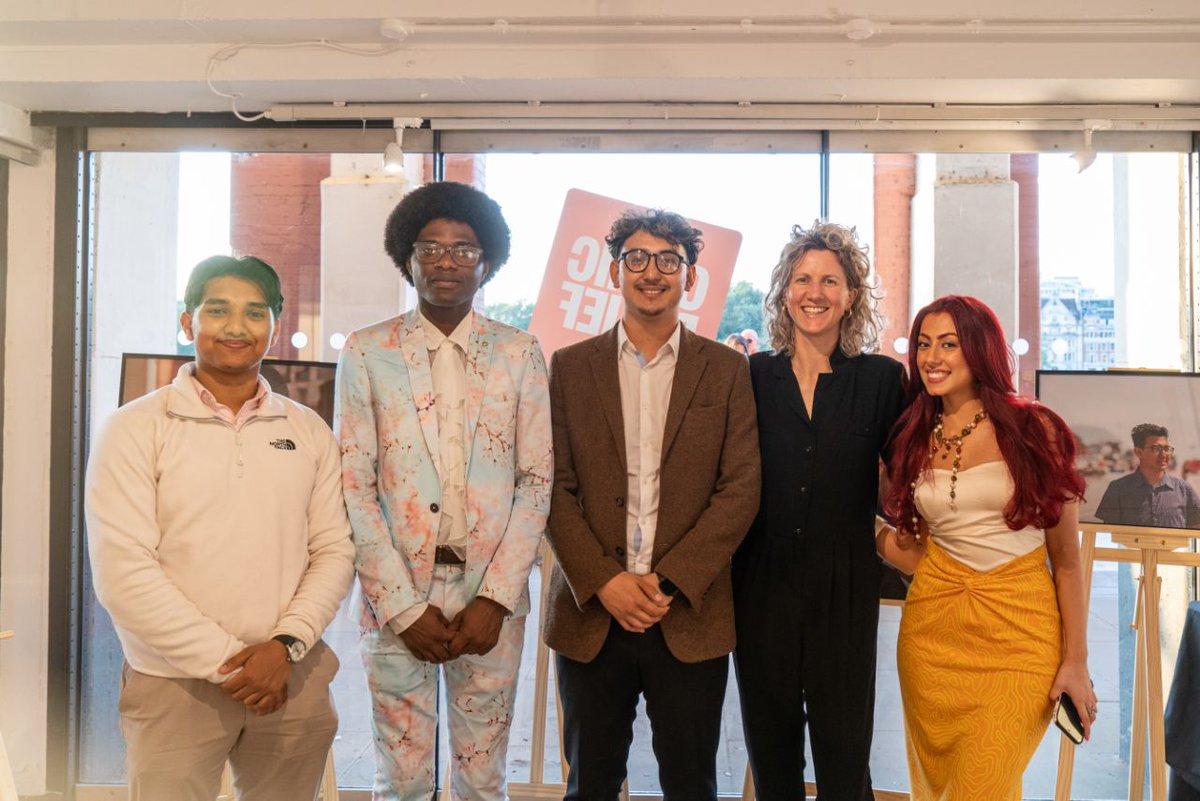 GoodChanceCal's tweet photo. He shared his journey with the world; the strength, support and sense of humour needed to start anew.

“All these photos in this exhibition talk about immigration stories that connect people together. Thanks to Comic Relief for giving me a chance to tell my story.” - Amir 🧡 https://t.co/ynJEOnMJ3h