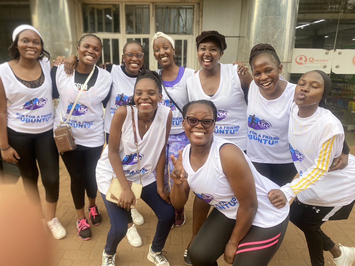 peshpeyton1's tweet photo. On Sunday we all ran for a great cause…and together we made a difference🤝
#Ubuntu
@PheonaWall @bihoogo @EvaLumonya https://t.co/0BioglcG3v