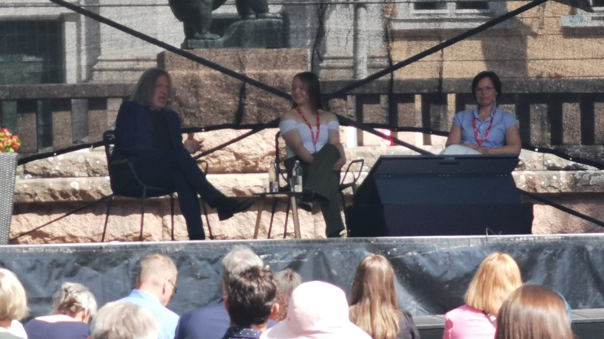 Juha-Matti Markkola (@jmarkkola) on Twitter photo Suomesta voi tulla kokoaan suurempi ruoantuottaja. Jos ei tee mitään, ei saavuta mitään. Jos tekee, voi saavuttaa unelmia. @artoOsalonen <a href="/tammiheli/">Heli Tammivuori</a> ja Anne-Mari Tarkkio <a href="/MattiPuolimatka/">Matti Puolimatka</a> #CAP27 <a href="/MaaseutuFi/">Maaseutuverkosto</a> <a href="/Ruokavirasto/">Ruokavirasto | Livsmedelsverket</a> Suomesta voi tulla kokoaan suurempi ruoantuottaja. Jos ei tee mitään, ei saavuta mitään. Jos tekee, voi saavuttaa unelmia. @artoOsalonen <a href="/tammiheli/">Heli Tammivuori</a> ja Anne-Mari Tarkkio <a href="/MattiPuolimatka/">Matti Puolimatka</a> #CAP27 <a href="/MaaseutuFi/">Maaseutuverkosto</a> <a href="/Ruokavirasto/">Ruokavirasto | Livsmedelsverket</a>