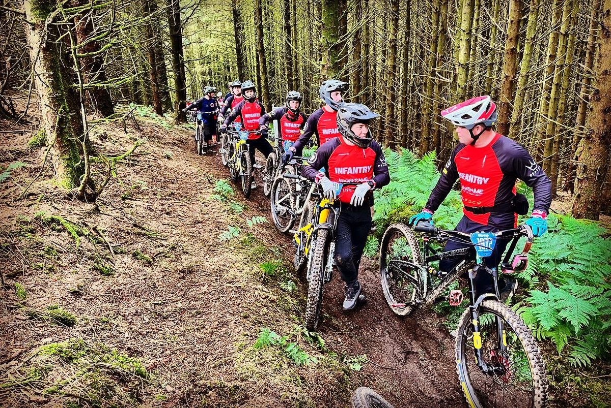 Ae Forest, Scotland with @pmba_enduro. Tough weekend covering almost 40 miles with 3000 metres of climbing in less than 48hrs. Those 6 stages though…..👌🏻@parachute_reg @ArmyInfantryHQ @supportourparas @BritArmyCycling @HR4K_