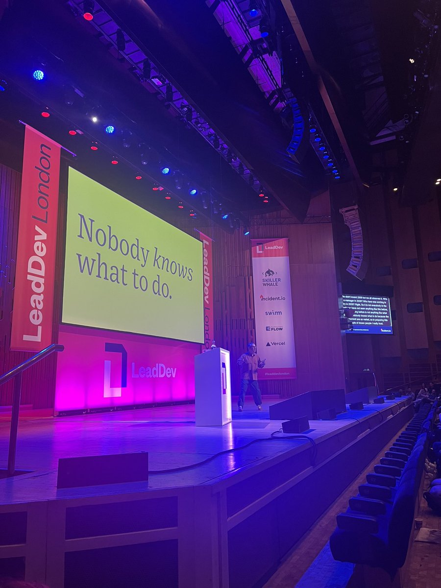 scarey102's tweet photo. “Nobody knows what to do because the inputs are so varied”
@tangentialism kicking things off #LeadDevLondon with a rallying cry for engineering managers to navigate a changing business landscape that is NOT the same as 2009 https://t.co/Qr3ufa4XsV