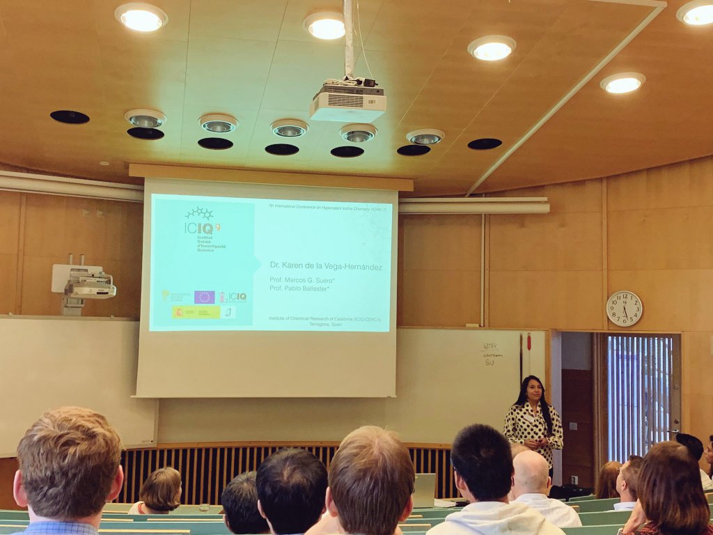 So glad to share our latest results on hypervalent iodine chemistry at #ICHIC7 in Stockholm! 👩‍🔬🧪 @MarcosGSuero @PabloBallesterB @ICIQchem COFUND @MSCActions I2 ICIQ Impulsion Fellowship
