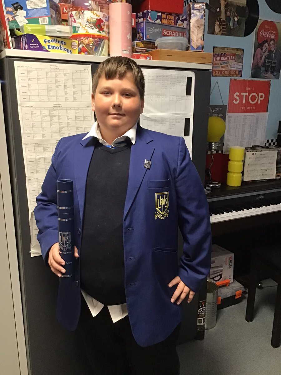 Super proud of Marley for getting an award for Page and Pizza club. Keep shinning M