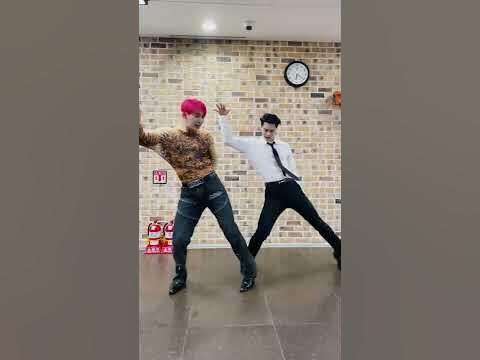 MX_OnThisDay's tweet image. WH 🗓 [ June 27th, 2022 ] 

⊹ 크레이지챌린지 with 문빈 (아스트로) ❤️‍🔥#CRAZYchallenge #WONHO #원호 #shorts ⊹
▶ youtube.com/shorts/Q0OWXxR…

[#WONHO | #원호]
[#MX_OnThisDay | #WH_OnThisDay]